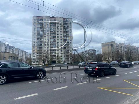 квартира за адресою Володимира Івасюка просп. (Героїв Сталінграду), 1