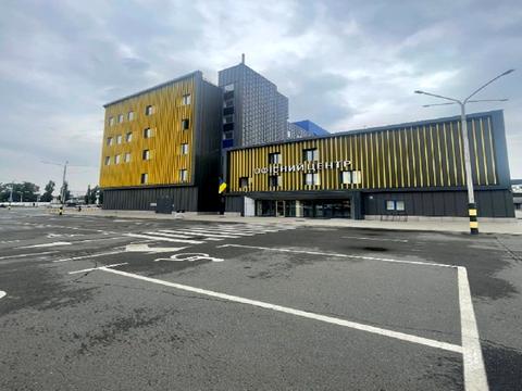 комерційна за адресою Лугова вул., 12