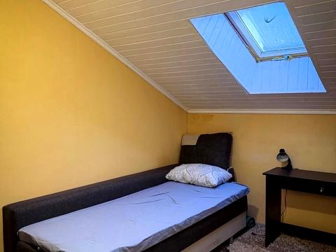 квартира за адресою Петра Лінтура вул., 10-Б