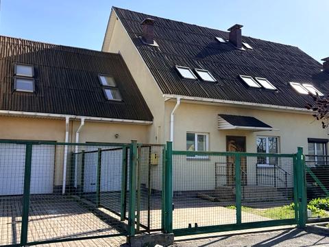 будинок за адресою Незалежності вул., 1