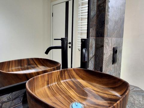 квартира за адресою Тролейбусна вул., 3-Б