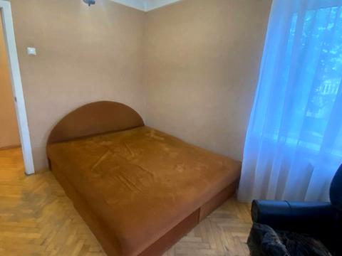 квартира по адресу Строителей ул., 19