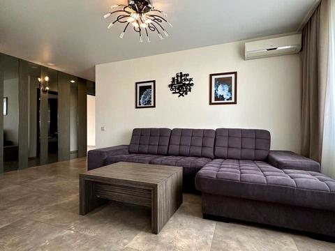 квартира за адресою Героїв просп., 11