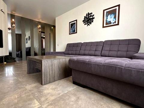 квартира за адресою Героїв просп., 11