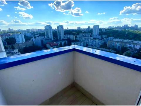 квартира за адресою Кирило-Мефодіївська вул., 2