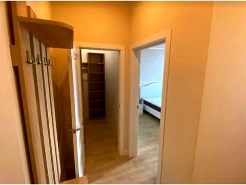 квартира за адресою Кирило-Мефодіївська вул., 2