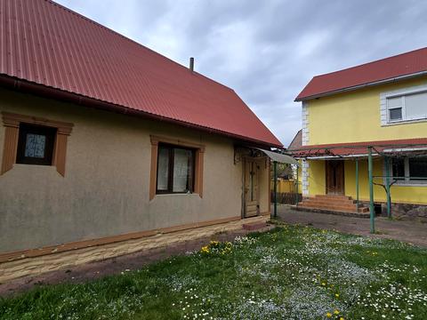 дом по адресу Ужанська