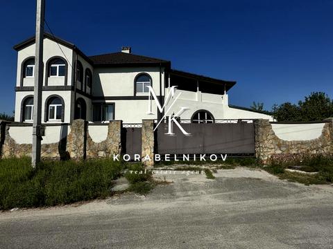 будинок за адресою Миколи Островського вул.