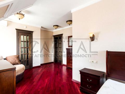 будинок за адресою Печерська вул.