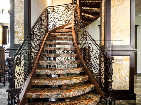 будинок за адресою Печерська вул.