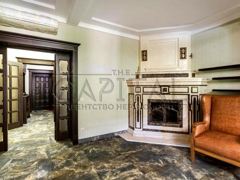 будинок за адресою Печерська вул.