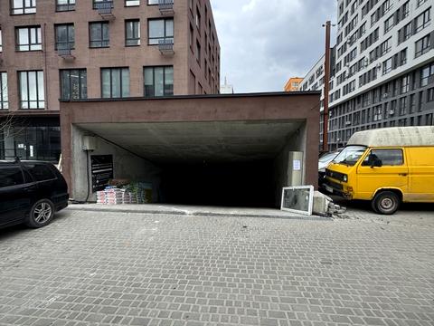 паркомісце за адресою Стрийська вул., 45-Д