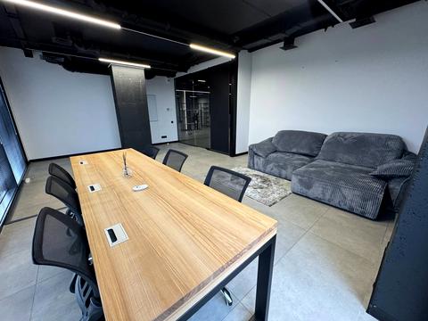 комерційна за адресою Голосіївський просп. (40-річчя Жовтня), 78/2