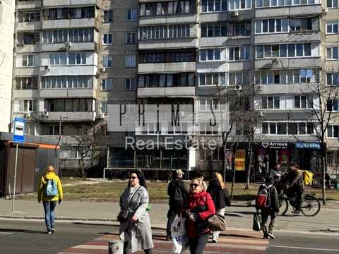 комерційна за адресою Київ, Оболонський просп., 15