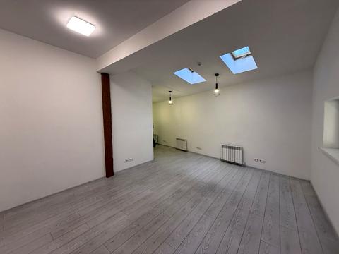 коммерческая по адресу Ярославский пер., 1/3