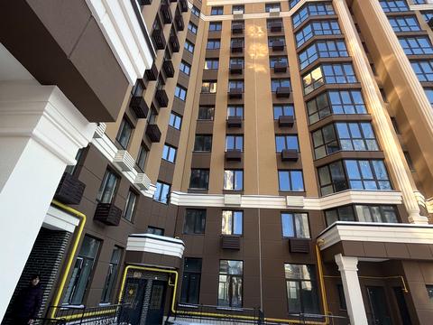 квартира за адресою Мартинова просп., (вул. Щаслива, 56)