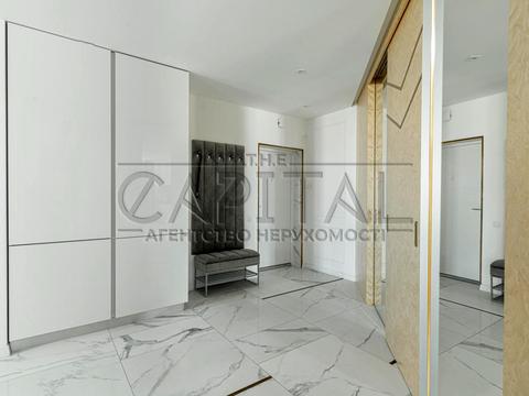 квартира за адресою Раїси Окіпної вул., 10-А