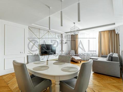 квартира за адресою Раїси Окіпної вул., 10-А