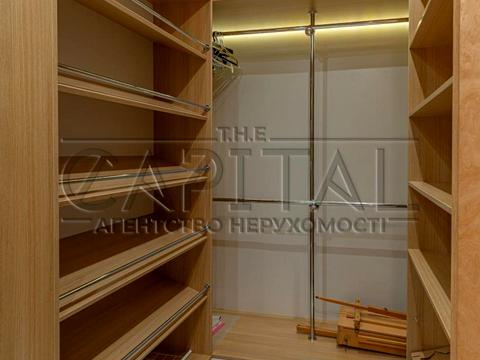 квартира за адресою Раїси Окіпної вул., 10-А