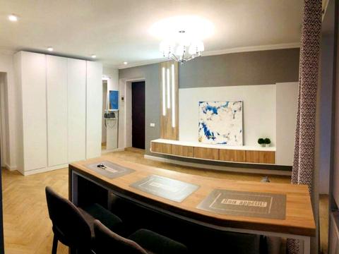 квартира за адресою Інститутська вул., 18