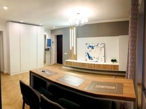 квартира за адресою Інститутська вул., 18