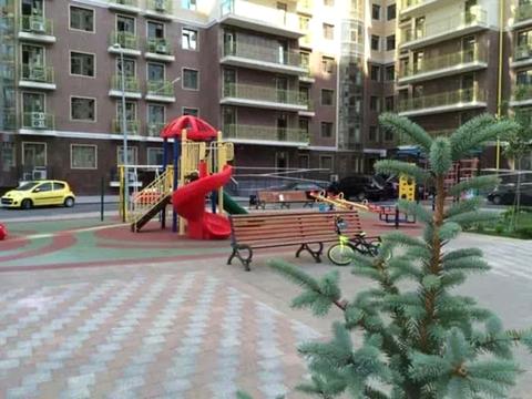 квартира за адресою Перлинна вул., 3