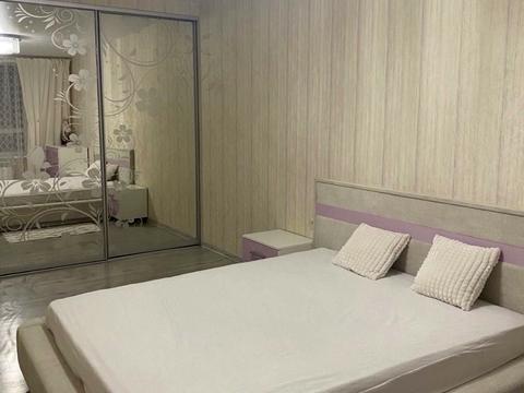 квартира за адресою Сімейна вул., 4