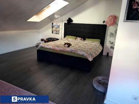 будинок за адресою Світла вул.