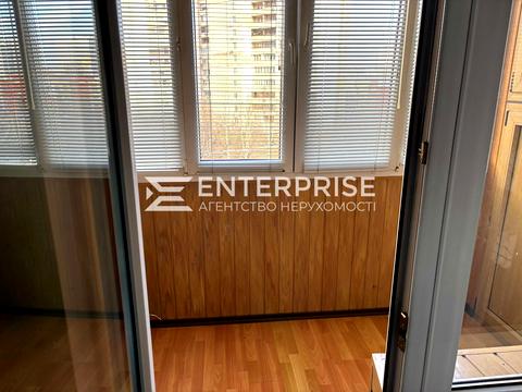 квартира по адресу Драгоманова ул., 23