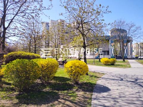 квартира по адресу Драгоманова ул., 23