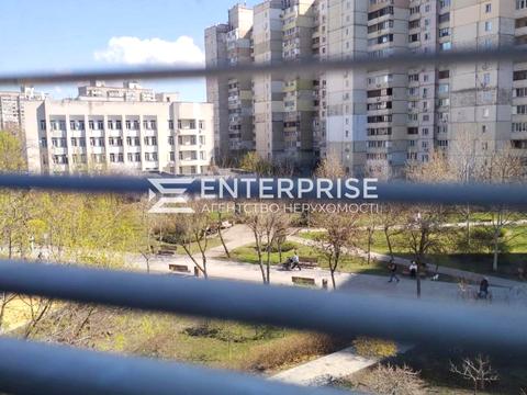 квартира по адресу Драгоманова ул., 23