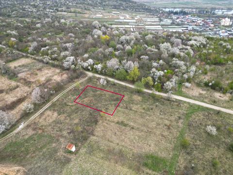 участок по адресу 