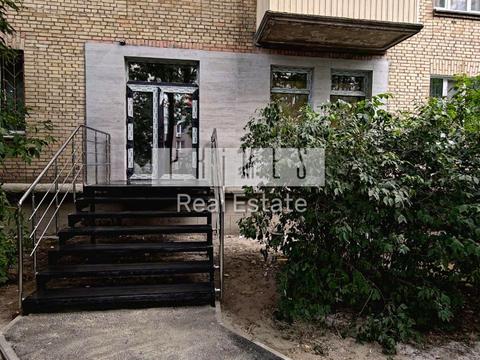 комерційна за адресою Юлії Здановської вул. (Ломоносова), 75