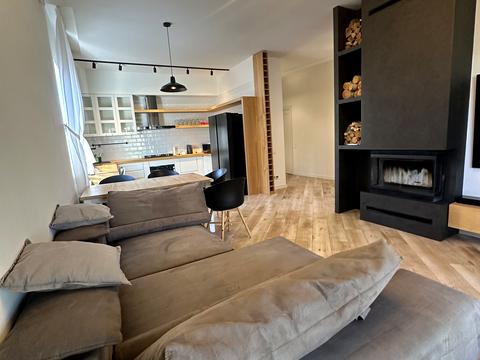 дом по адресу Зелена