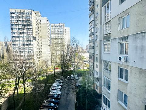 квартира за адресою Євгена Чикаленка вул., 68а