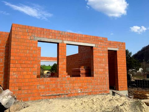 будинок за адресою Під Осовою