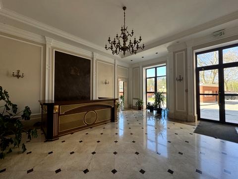 квартира по адресу Французский бульв., 2