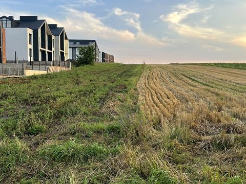 ділянка за адресою 