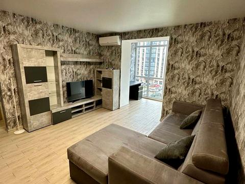 квартира за адресою Набережна Перемоги вул., 42