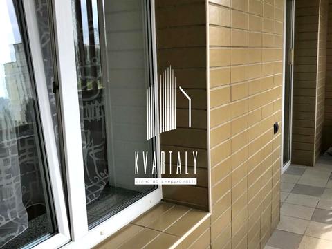 квартира за адресою Стадіонна вул., 6