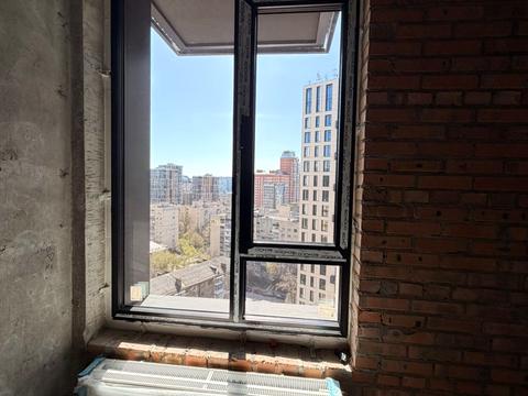 квартира за адресою Василя Тютюнника вул. (Анрі Барбюса), (Будинок 3)