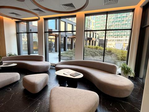 квартира за адресою Василя Тютюнника вул. (Анрі Барбюса), (Будинок 3)