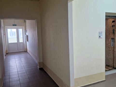 квартира за адресою Радісна вул., 21