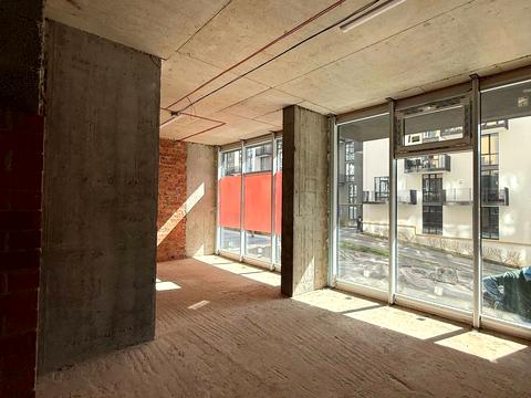 комерційна за адресою Малоголосківська вул., (Будинок)