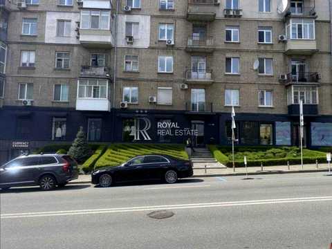 комерційна за адресою Кловський узвіз, 6