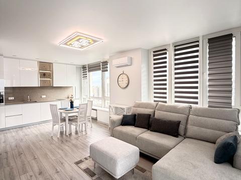 квартира за адресою Зарічна вул., 4