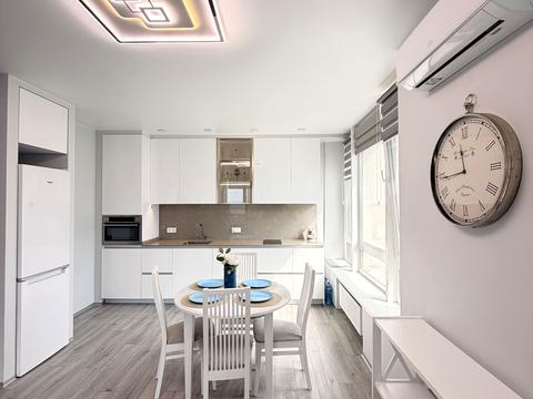 квартира за адресою Зарічна вул., 4