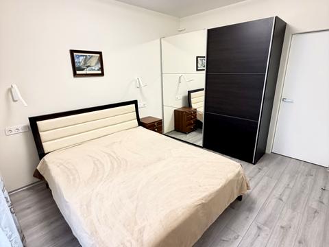 квартира за адресою Зарічна вул., 4