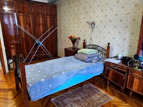 квартира по адресу Гвардейцев-Широнинцев ул., 40