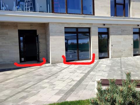 комерційна за адресою Паркова вул., 11